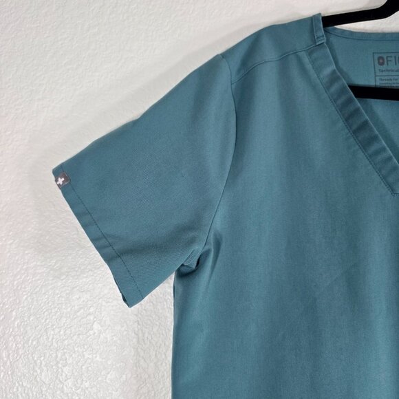 Figs Women Medium Medical Scrub Top Teal Blue V-Neck Short Sleeve Nurse Uniform - Picture 4 of 9